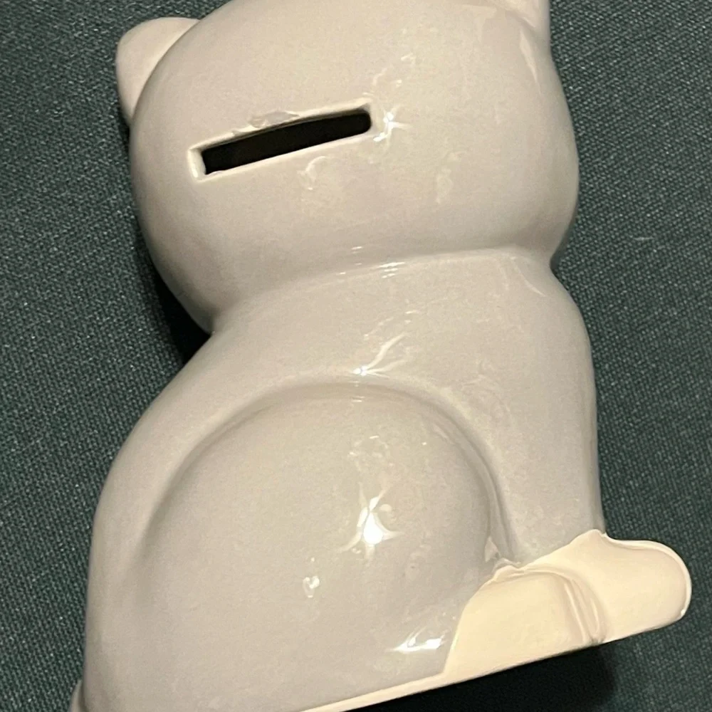 Handmade ceramic kitty coin bank coin slot back of head, gray white kitty 6 x 5” - Picture 3 of 8